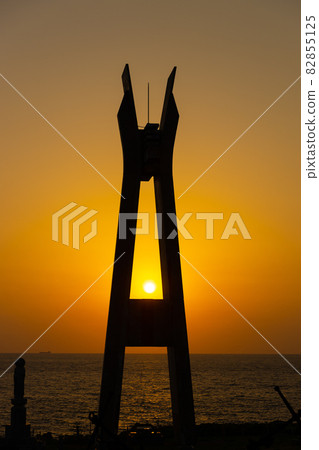 Sunset at Cape Inutabu (Tokunoshima / Isen Town) Sunset at Cape Inutabu (Tokunoshima / Isen Town) 82855125