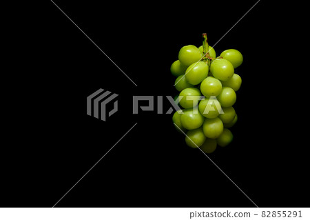 shine muscat, grape, fruit 82855291