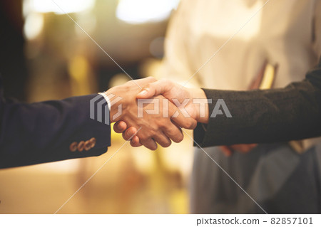 商業場景 82857101