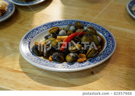 涼拌蜆仔 82857988