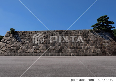 Edo castle Temple stand 82858859