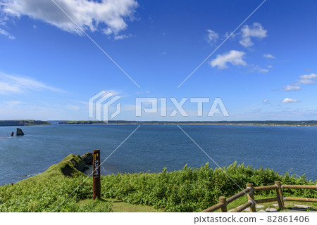 從北海道 Kiritappu 的 Azechi 海角看 從北海道 Kiritappu 的 Azechi 海角看 82861406