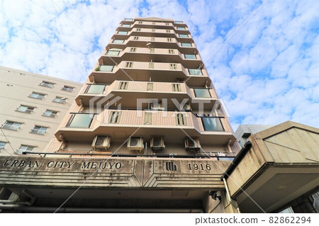 Urban City Famous Castle 82862294