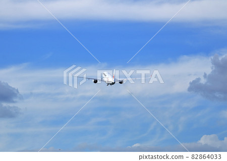 Osaka International Airport JAL AIRBUS A350 Airplane Takeoff Sky Park 82864033