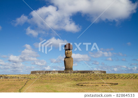 Moai at Ahu Tongariki, Easter island, Chile. Moai at Ahu Tongariki, Easter island, Chile. 82864533