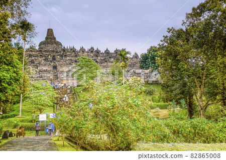 Indonesia Borobudur Temple Ruins / Borobudur, Indonesia Indonesia Borobudur Temple Ruins / Borobudur, Indonesia 82865008