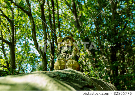 Nio, Mitoyo City, Kagawa Prefecture, Myomiya, Iwaya Rock Cave with an overwhelming presence Nio, Mitoyo City, Kagawa Prefecture, Myomiya, Iwaya Rock Cave with an overwhelming presence 82865776