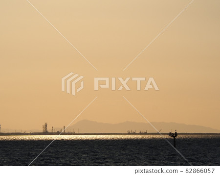 Evening view from Kaizuka Port 82866057