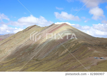 Parcoyo Rainbow Mountain (Peru) Parcoyo Rainbow Mountain (Peru) 82866907