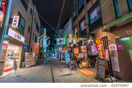 Tokyo cityscape of Japan Overlooking the bar (west exit shopping street) in front of Kanda station. The declaration has been lifted, but = October 9th Tokyo cityscape of Japan Overlooking the bar (west exit shopping street) in front of Kanda station. The declaration has been lifted, but = October 9th 82870997