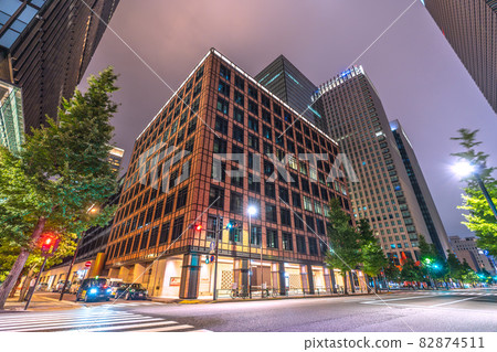 日本東京城市景觀,如大手町商業區(前景大手町大廈) 日本東京城市景觀,如大手町商業區(前景大手町大廈) 82874511