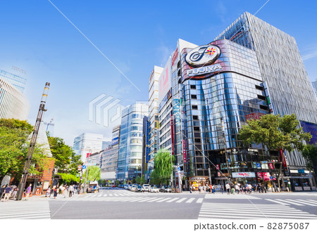 Holiday Ginza Sukiyabashi 82875087