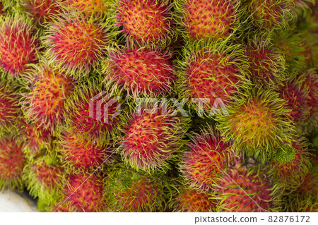 Rambutan in traditional fruit markets. Rambutan in traditional fruit markets. 82876172