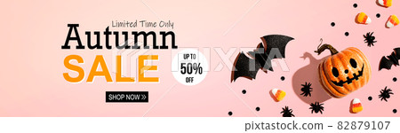 Autumn sale banner with Halloween decorations 82879107