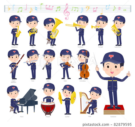 一組古典音樂表演的男郵差 82879595