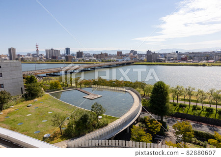 Shinano River seen from the roof garden of Niigata City Performing Arts Center Shinano River seen from the roof garden of Niigata City Performing Arts Center 82880607
