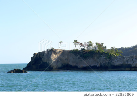 White cape of pine forest. Oku Matsushima "Nihama Cape" taken from the vicinity of the Ohama coast. Miyato, Higashimatsushima City, Miyagi Prefecture. White cape of pine forest. Oku Matsushima "Nihama Cape" taken from the vicinity of the Ohama coast. Miyato, Higashimatsushima City, Miyagi Prefecture. 82885809