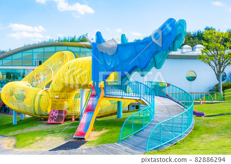 【香川縣】巨大的龍形玩具,贊岐兒童樂園 【香川縣】巨大的龍形玩具,贊岐兒童樂園 82886294