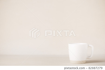 Mug of coffee drink 82887279