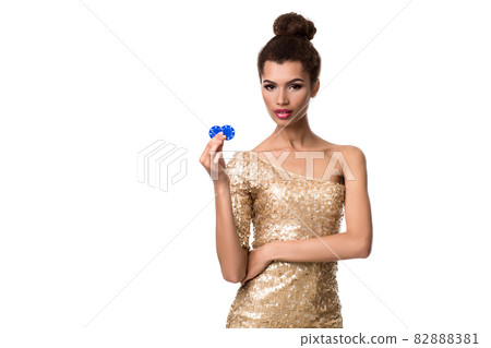 Pretty african girl shows two chips in casino poker and win Pretty african girl shows two chips in casino poker and win 82888381