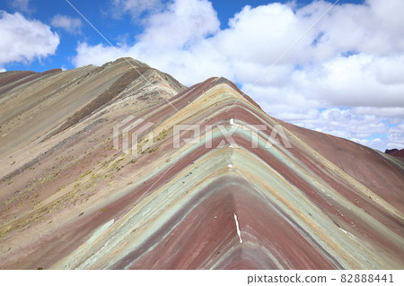 Vinikunka Rainbow Mountain (Peru) Vinikunka Rainbow Mountain (Peru) 82888441