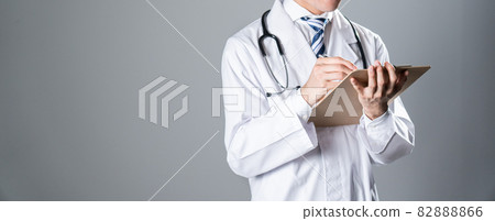 Young doctor in white coat (medical image) Young doctor in white coat (medical image) 82888866