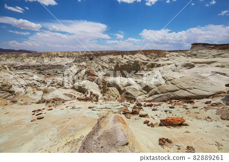 Hoodoo 82889261
