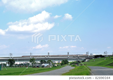 Near Toda Bridge Passing the Arakawa Riverbed Shinkansen on holidays 82890164