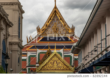 Beautiful Thai architecture of buildings in The Temple of the Emerald Buddha, the most sacred Buddhist temple in Thailand, it is also a potent religion symbolic of Thailand. 82892144