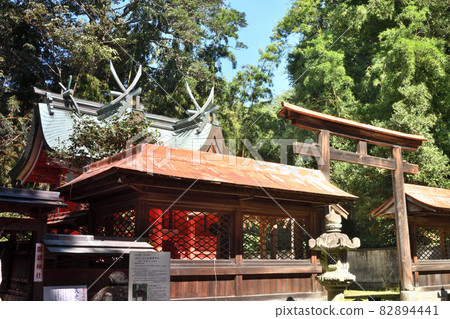 Murayasuwayatomito Hibashi Shrine (Muraya Shrine) Main shrine [Tawaramoto Town, Shiki District, Nara Prefecture] 82894441