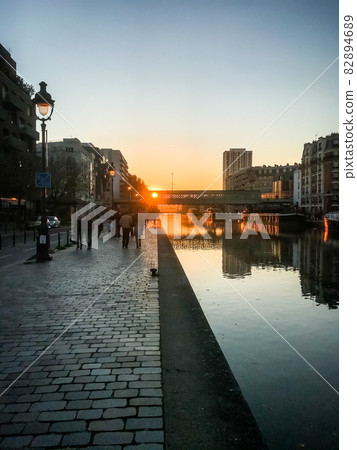 La Villette Basin in Paris La Villette Basin in Paris 82894689