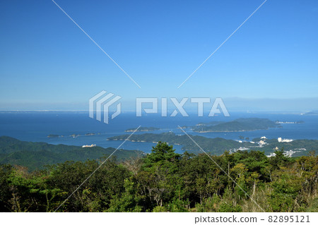 View of Ise Bay from the Ise Shima Skyline [Asama-cho, Ise City, Mie Prefecture] 82895121