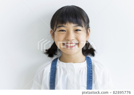 一個女孩 82895776