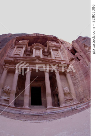 El Kazne Treasury Petra Ruins Jordan Valley World Heritage Site El Kazne Treasury Petra Ruins Jordan Valley World Heritage Site 82905396