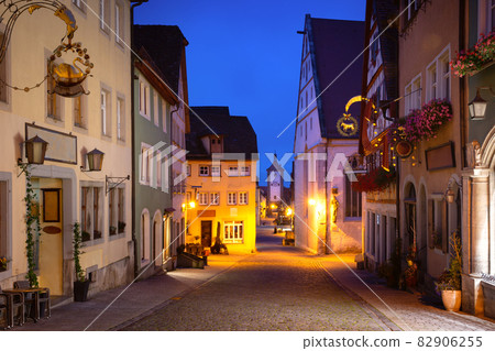 Night Rothenburg ob der Tauber, Germany 82906255