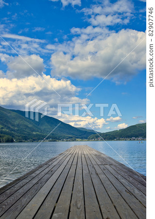 Lake Kisaki [Three Lakes of Nishina] 82907746