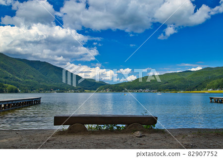 Lake Kisaki [Three Lakes of Nishina] 82907752