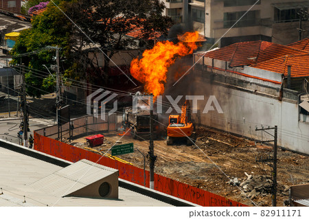 Huge fire flame caused by a gas leak in Brazil Huge fire flame caused by a gas leak in Brazil 82911171