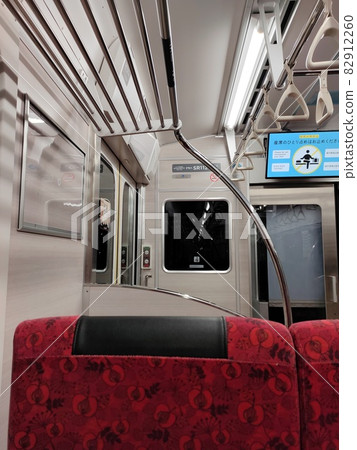 如果你去旅行，讓我們開一輛新車 82912260