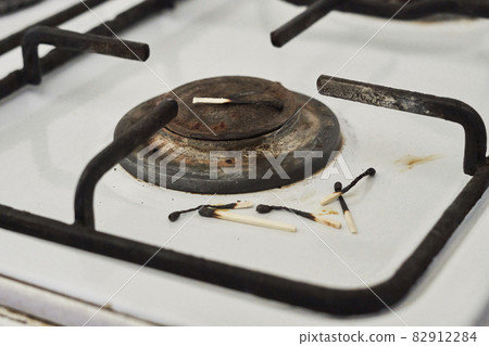 Gas stove and burned matches. Lack of natural gas, no gas, gas shortage problems or tariff bills prices growth concepts 82912284