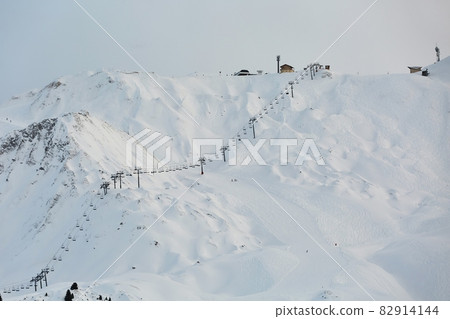 Skiing slopes from the top 82914144