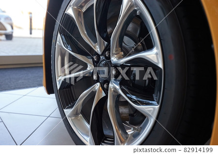 Luxury car alloy rim, big wheels Luxury car alloy rim, big wheels 82914199