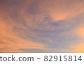 落日的天空 82915814