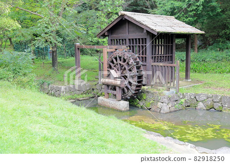 Water mill 82918250