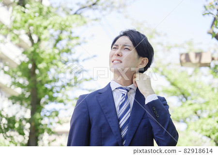 商人在戶外仲夏節 82918614
