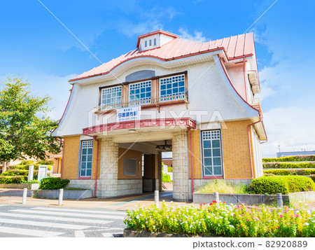 Tokyo Denenchofu Station Old Station Building 82920889