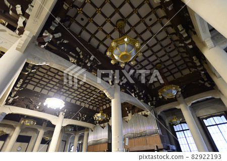 Inside view of the main hall (main building) of Tsukiji Honganji Temple Inside view of the main hall (main building) of Tsukiji Honganji Temple 82922193