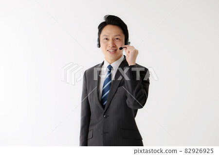 Middle male headset conversation 82926925