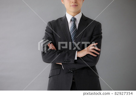 商務男士西裝身體部位 82927354