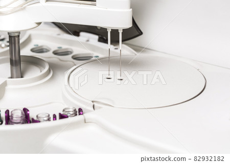 Small tube to machine in laboratory Small tube to machine in laboratory 82932182